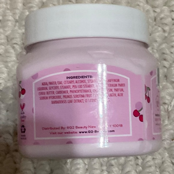 The Spathecary Black Cherry Merlot  Body Butter with Collagen 🍒 🍷 - Picture 2 of 4